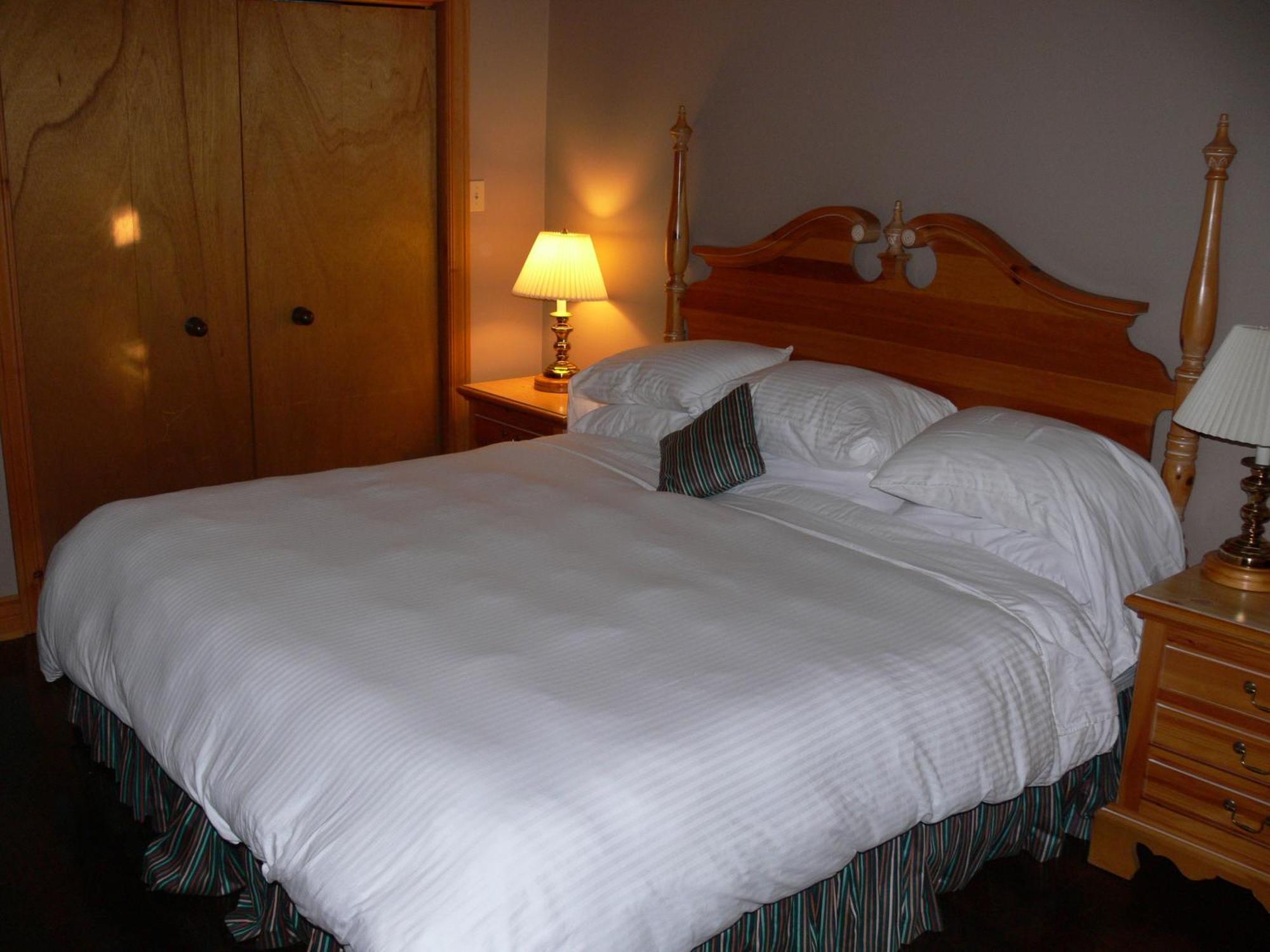 Eganridge Resort, Golf Club & Spa Bobcaygeon Номер фото