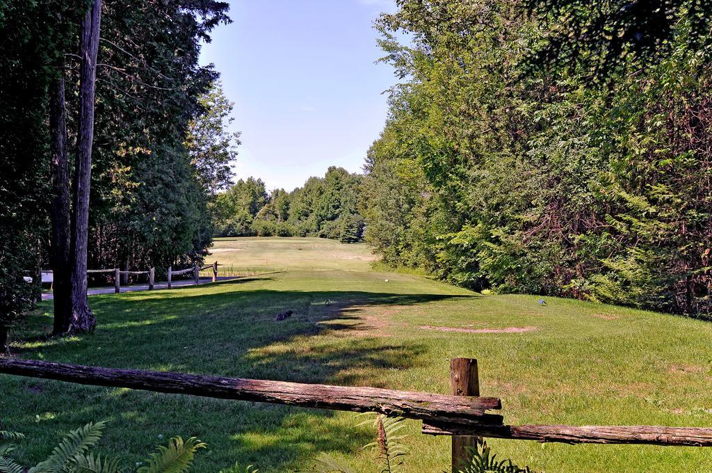 Eganridge Resort, Golf Club & Spa Bobcaygeon Экстерьер фото