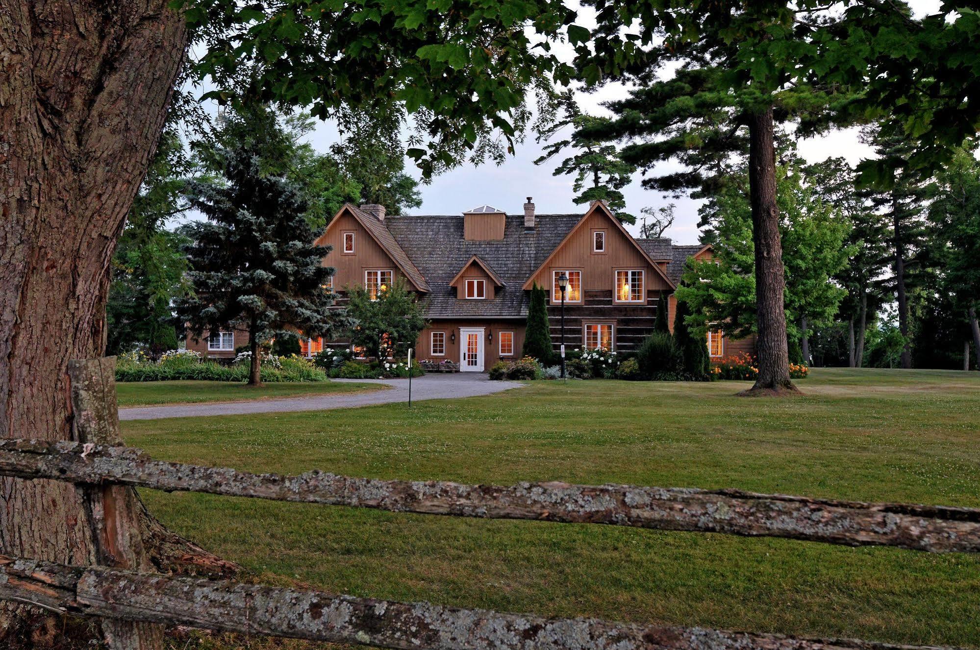 Eganridge Resort, Golf Club & Spa Bobcaygeon Экстерьер фото