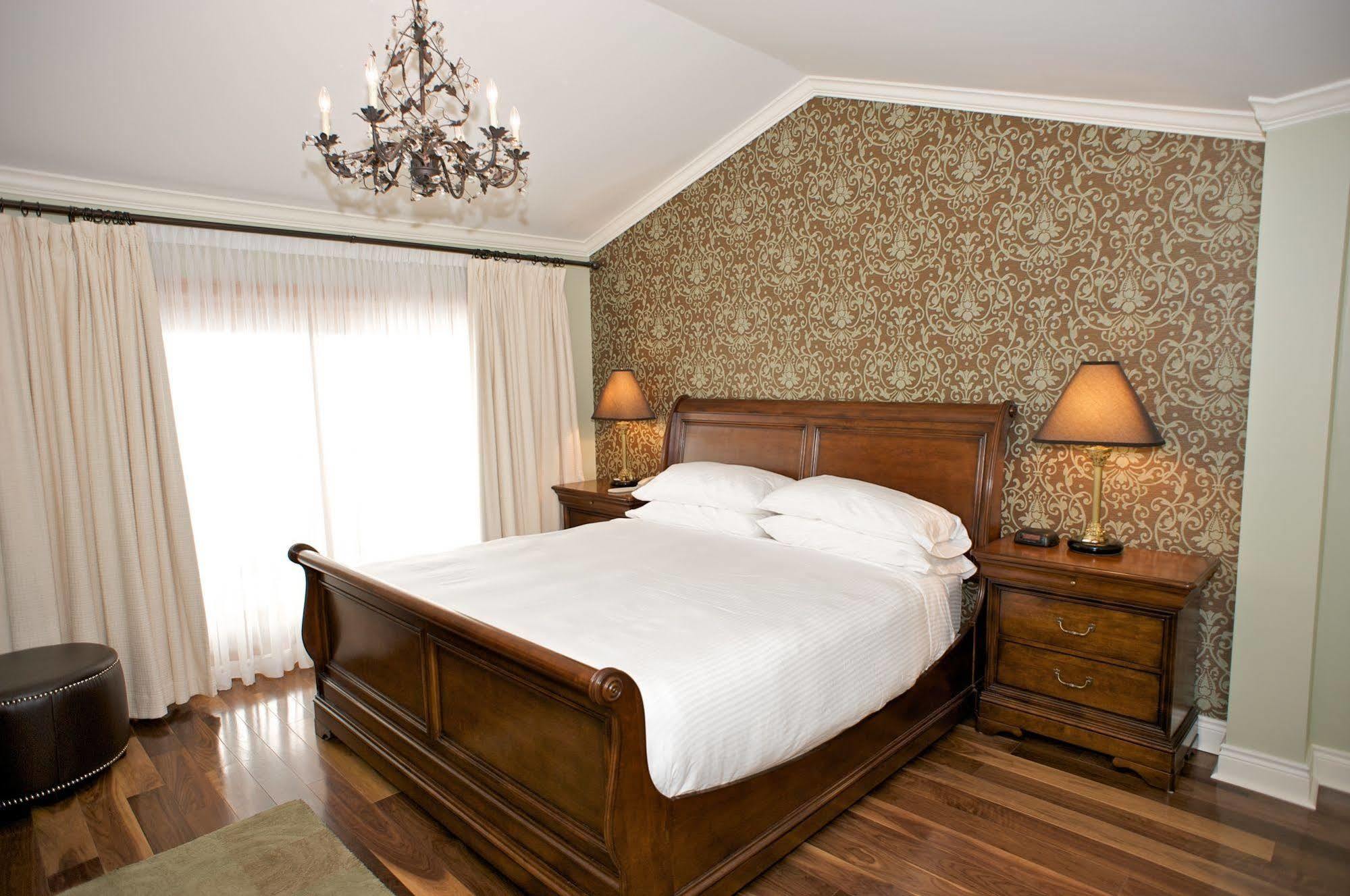 Eganridge Resort, Golf Club & Spa Bobcaygeon Экстерьер фото